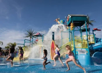 Top Family Resorts In Florida With A Water Park In 2026