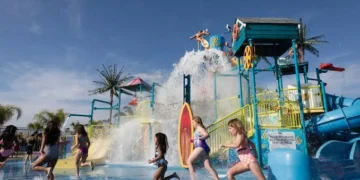 Top Family Resorts In Florida With A Water Park In 2026