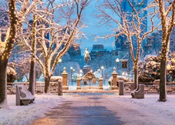 places to visit in December USA