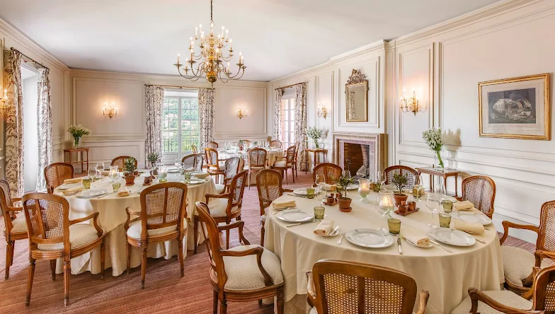 luxury family resorts in France