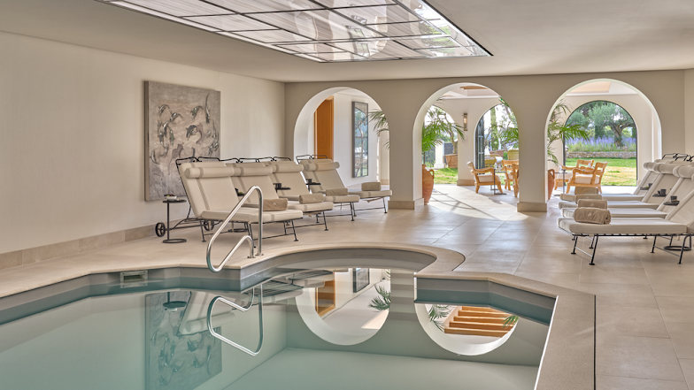 luxury family resorts in France