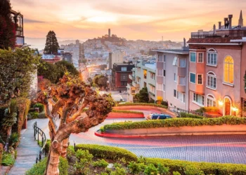 Warm Places To Visit In November