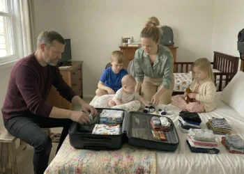 How to Pack Baby Essentials for Travel (Simple Guide for Parents)